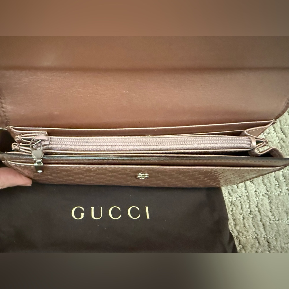 SOLD
Gucci Authentic Micro GG Gucciisma Candy Shine Wallet - Picture 9 of 16